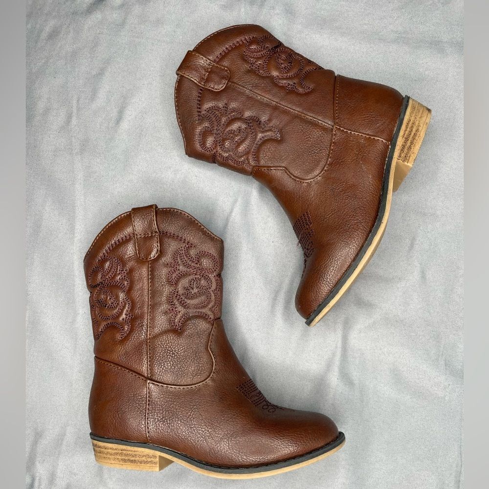 Cat & Jack Brown Kids Boots
